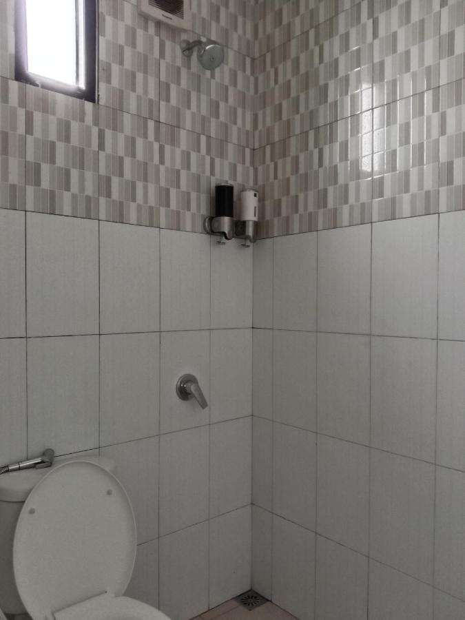 The New Orlinds Guest House Wonosari Bagian luar foto