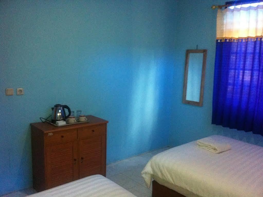 The New Orlinds Guest House Wonosari Bagian luar foto