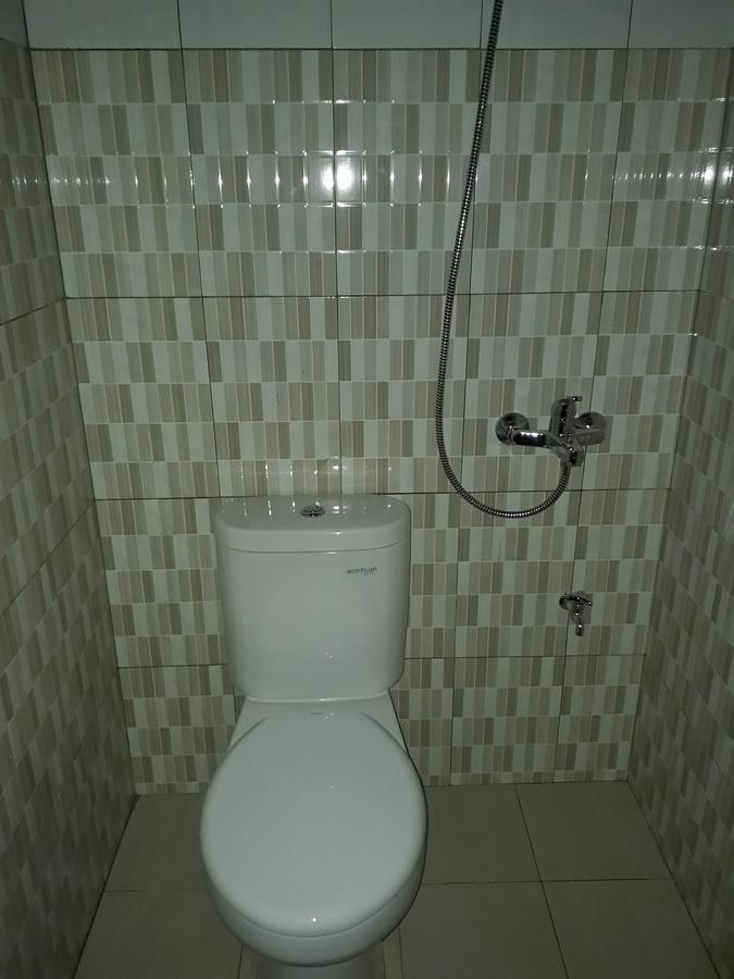 The New Orlinds Guest House Wonosari Bagian luar foto